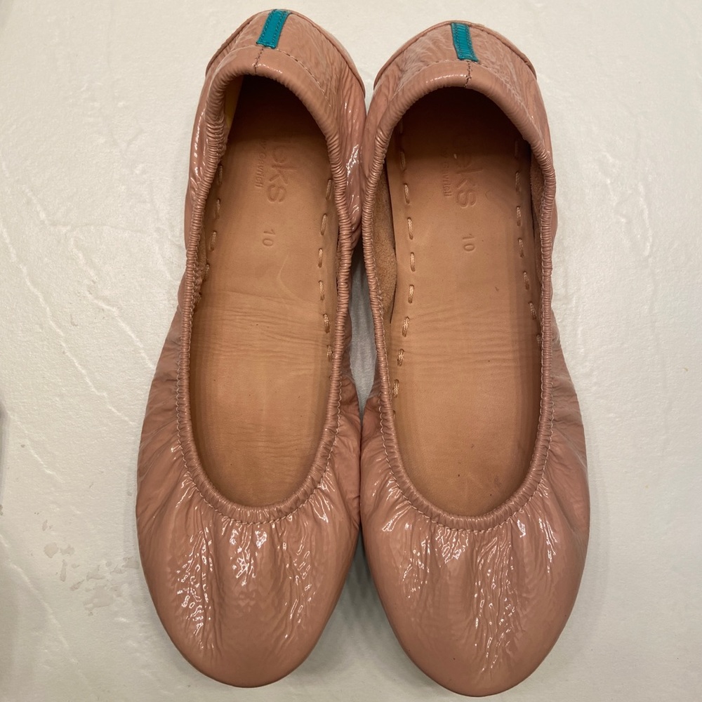 Blush Patent Tieks
